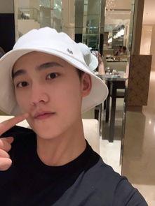 吃瓜娱乐圈来来来吃瓜,揭秘明星幕后故事，一起吃瓜看热闹